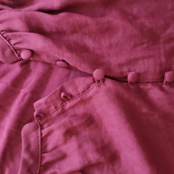 Ann Taylor loft womens top - Picture 3 of 4